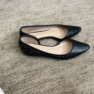 Black dress flats. Size 7